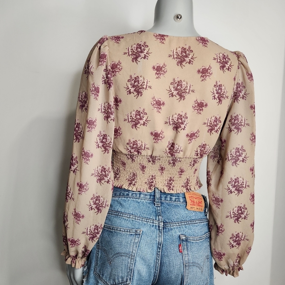 Aritzia Wilfred Wistful Floral Print Smocked V Neck Blouse Size S - Picture 7 of 15